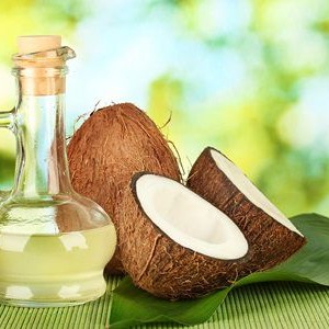 Dieta cu ulei de nuca de cocos, secretul vedetelor pentru o silueta subtire